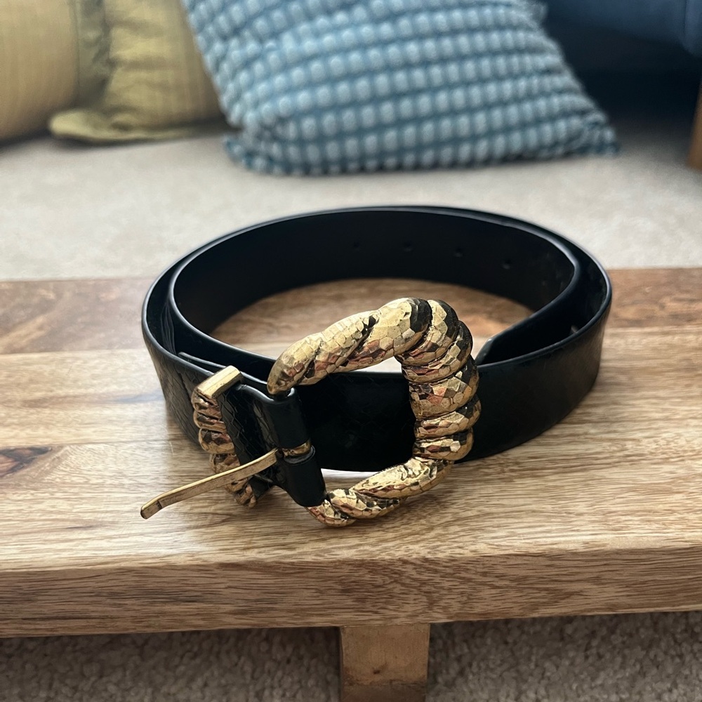 NWOT Mango Black Belt Gold Buckle